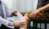 your complete guide to what to expect after a knee replacement surgery